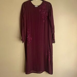 Bareeze Chineyere’s 2 piece embroidered chiffon dress (M)